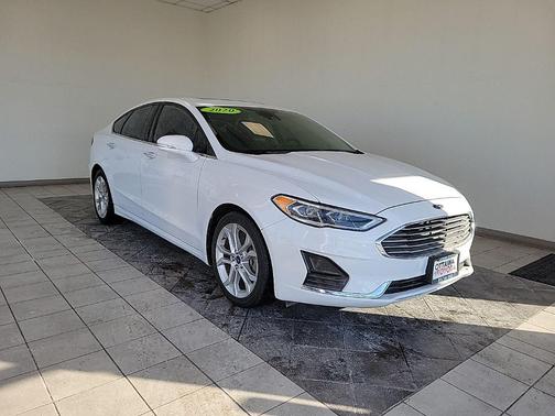 2020 Ford Fusion SEL