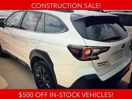 Crystal White Pearl 2025 Subaru Outback Onyx Edition