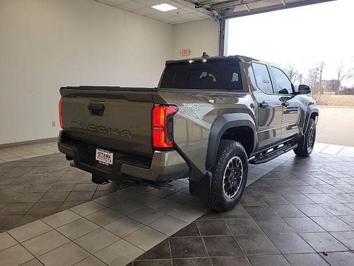 2025 Toyota Tacoma TRD Off Road