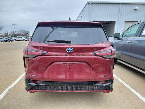 Ruby Flare Pearl 2025 Toyota Sienna XSE 7 Passenger