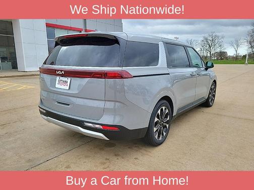 Ceramic Silver 2024 Kia Carnival EX