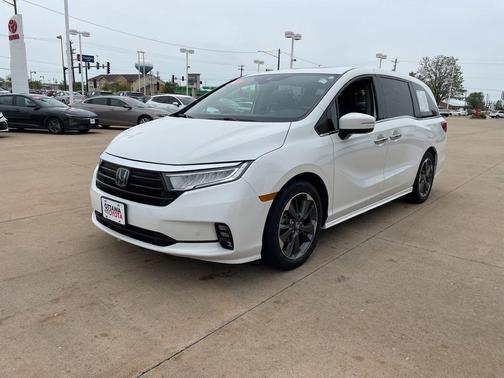 Platinum White Pearl 2023 Honda Odyssey Elite
