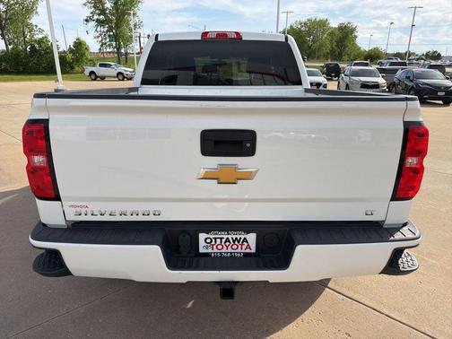 Summit White 2018 Chevrolet Silverado 1500 2LT