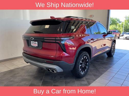 Radiant Red Tintcoat 2025 Chevrolet Traverse AWD Z71