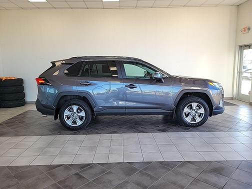 Magnetic Gray Metallic 2025 Toyota RAV4 Hybrid XLE