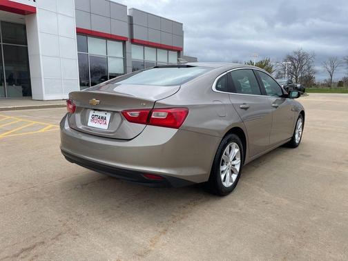 Mineral Gray Metallic 2023 Chevrolet Malibu 1LT