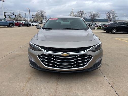 Mineral Gray Metallic 2023 Chevrolet Malibu 1LT