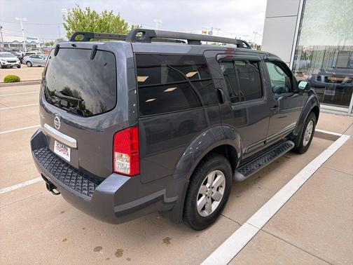 Dark Slate Metallic 2012 Nissan Pathfinder SV