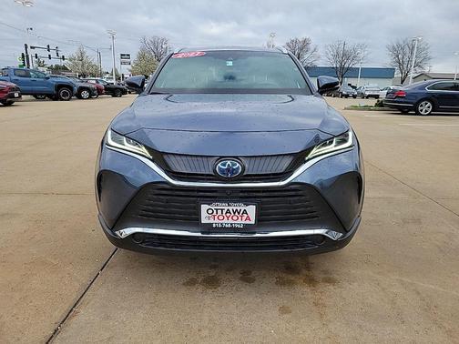 Coastal Gray Metallic 2021 Toyota Venza Limited