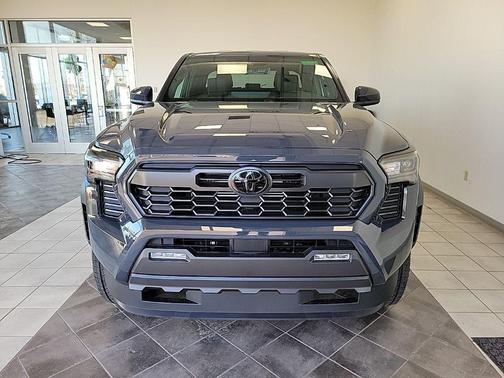 2026 Toyota Tacoma Hybrid TRD Off Road