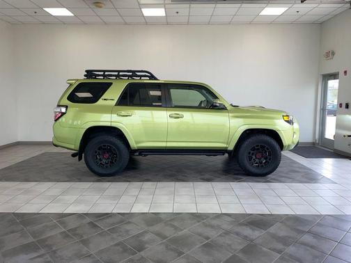 Lime Rush 2022 Toyota 4Runner TRD Pro