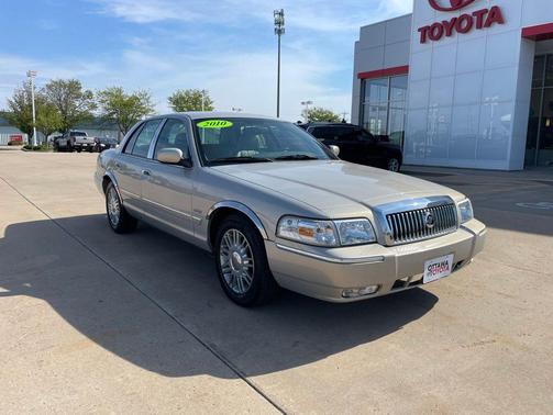 Smokestone Clearcoat Metallic 2010 Mercury Grand Marquis LS