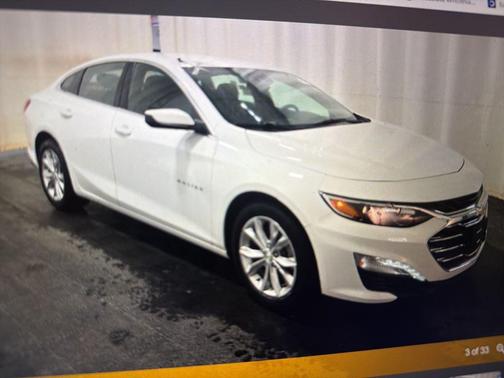 Summit White 2023 Chevrolet Malibu 1LT