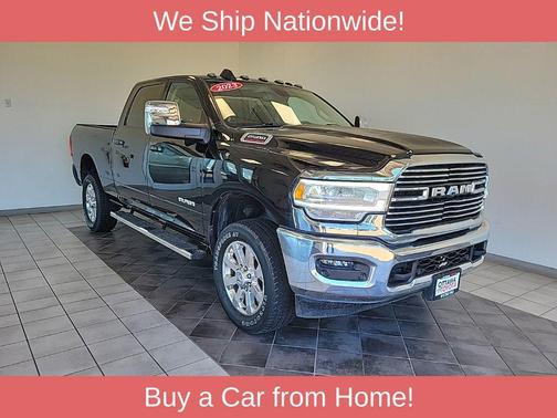 Diamond Black Crystal Pearlcoat 2023 RAM 2500 Laramie Crew Cab 4x4 6'4' Box