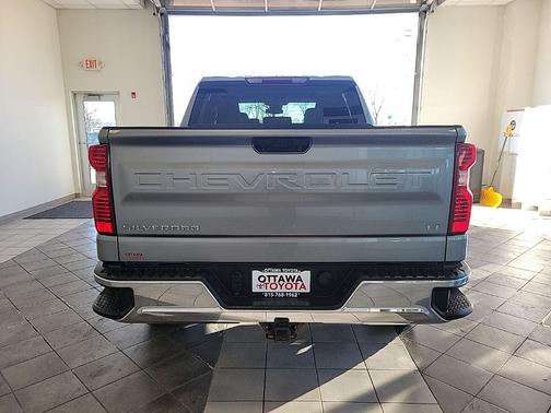 2023 Chevrolet Silverado 1500 LT