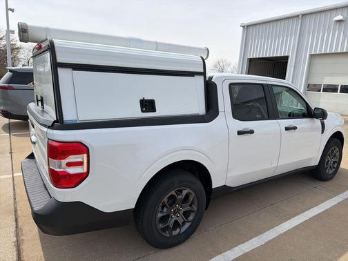 Oxford White 2024 Ford Maverick XLT