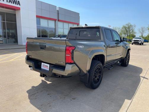 Bronze Oxide 2026 Toyota Tacoma Hybrid TRD Sport