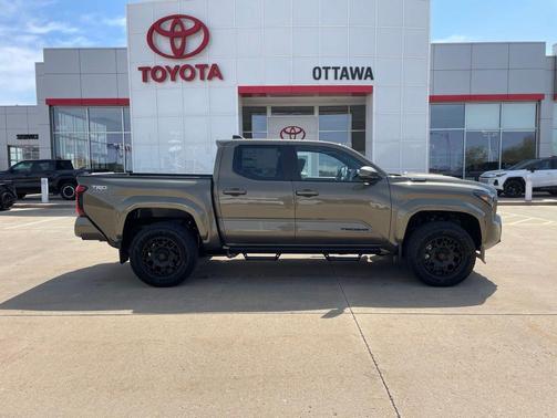 Bronze Oxide 2026 Toyota Tacoma Hybrid TRD Sport