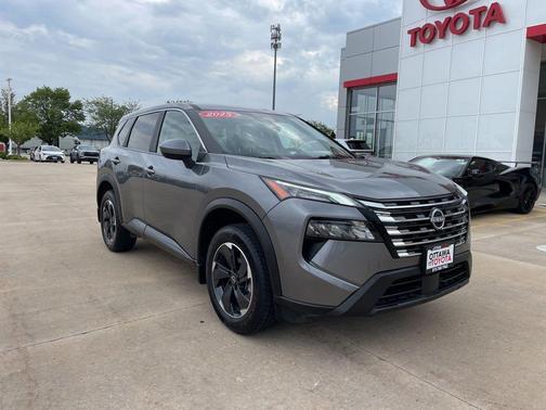 Gun Metallic 2025 Nissan Rogue SV