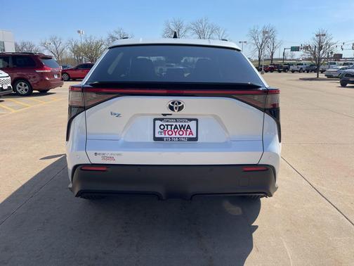 0089 2026 Toyota bZ XLE