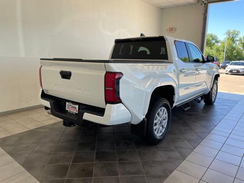 Ice Cap 2026 Toyota Tacoma SR5