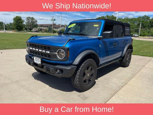 Velocity Blue Metallic 2024 Ford Bronco Black Diamond