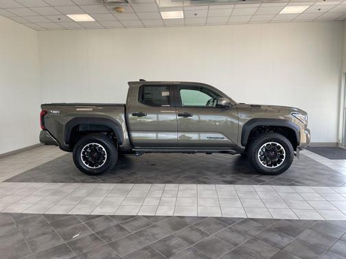Bronze Oxide 2026 Toyota Tacoma Hybrid TRD Off Road