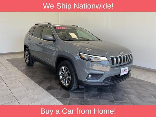 Sting-Gray Clearcoat 2019 Jeep Cherokee Latitude Plus