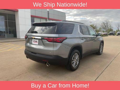 Sterling Gray Metallic 2023 Chevrolet Traverse LT Cloth