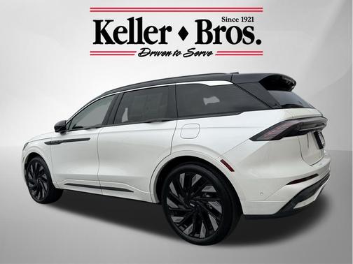 2024 Lincoln Nautilus Black Label