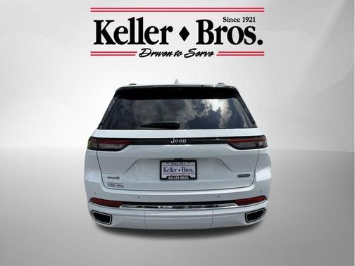 2022 Jeep Grand Cherokee Overland