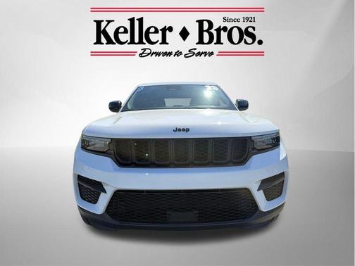 2023 Jeep Grand Cherokee Altitude
