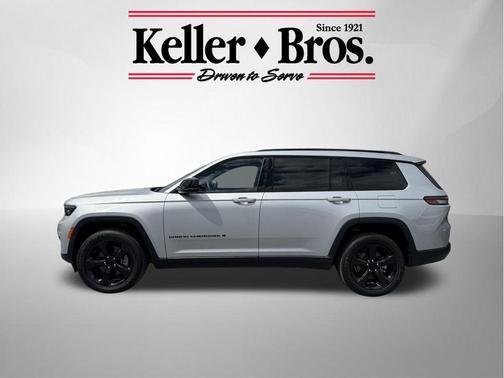 2022 Jeep Grand Cherokee L Laredo