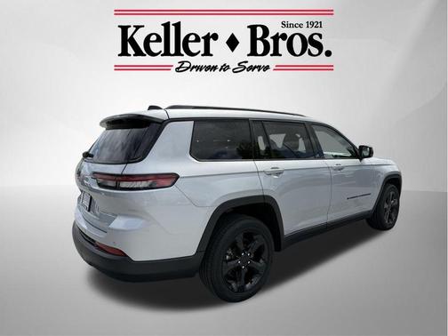 2022 Jeep Grand Cherokee L Laredo