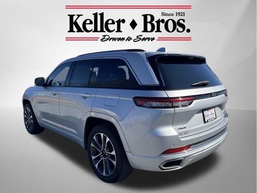 2022 Jeep Grand Cherokee Overland