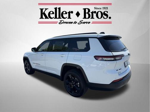 2022 Jeep Grand Cherokee L Laredo