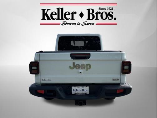 2022 Jeep Gladiator Overland