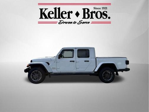 2022 Jeep Gladiator Overland