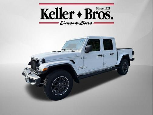 2022 Jeep Gladiator Overland
