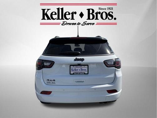 2022 Jeep Compass Altitude