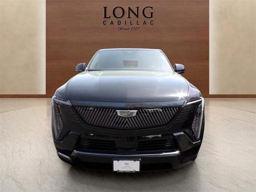 2025 Cadillac Escalade IQ 1