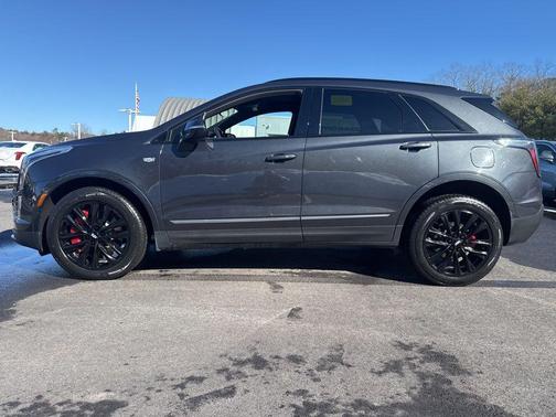 2022 Cadillac XT5 Sport