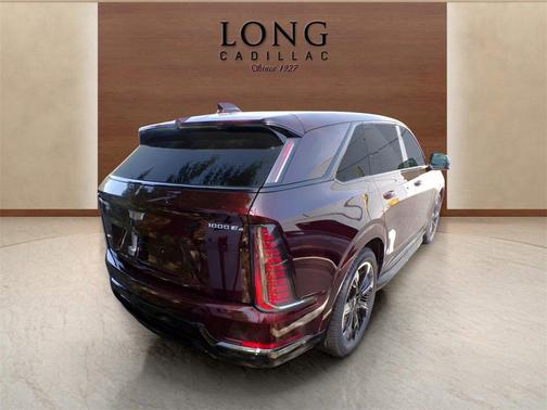 2025 Cadillac Escalade IQ SPORT 1