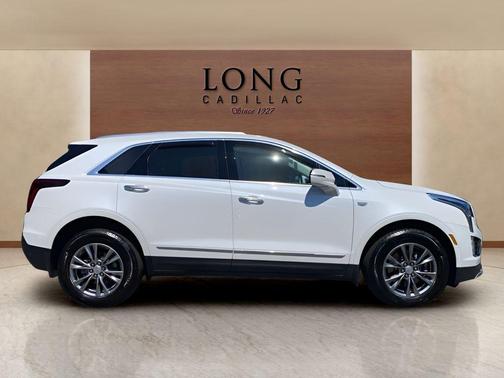 Crystal White Tri-Coat 2023 Cadillac XT5 Premium Luxury