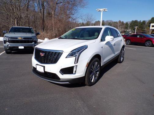 2026 Cadillac XT5 Premium Luxury