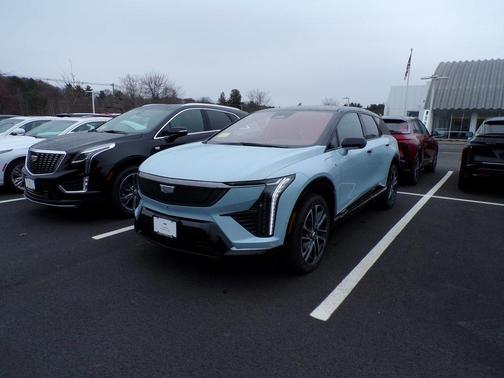 2026 Cadillac OPTIQ Premium Sport