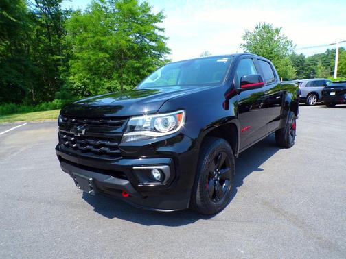 Black 2021 Chevrolet Colorado LT