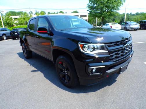 Black 2021 Chevrolet Colorado LT