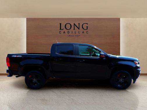 Black 2021 Chevrolet Colorado LT
