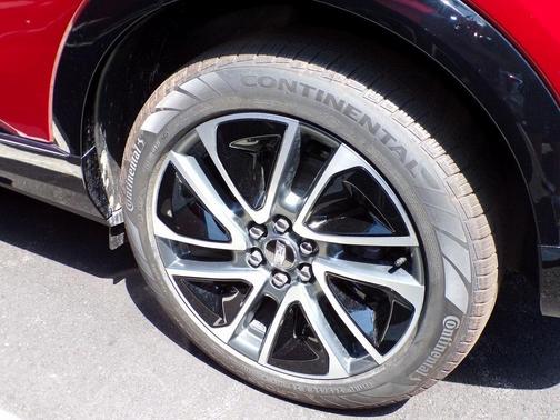2025 Cadillac OPTIQ Sport